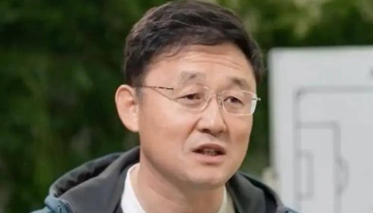 ผู้เชี่ยวชาญวิจารณ์แนวทางการฝึกเยาวชนของซุน จี้ไห่: เปลี่ยนการพัฒนาเยาวชนให้กลายเป็นธุรกิจหลอกลวง พร้อมอนาคตที่มืดมน จาง จั่ว, หวัง ชินโบ เรียกร้อง