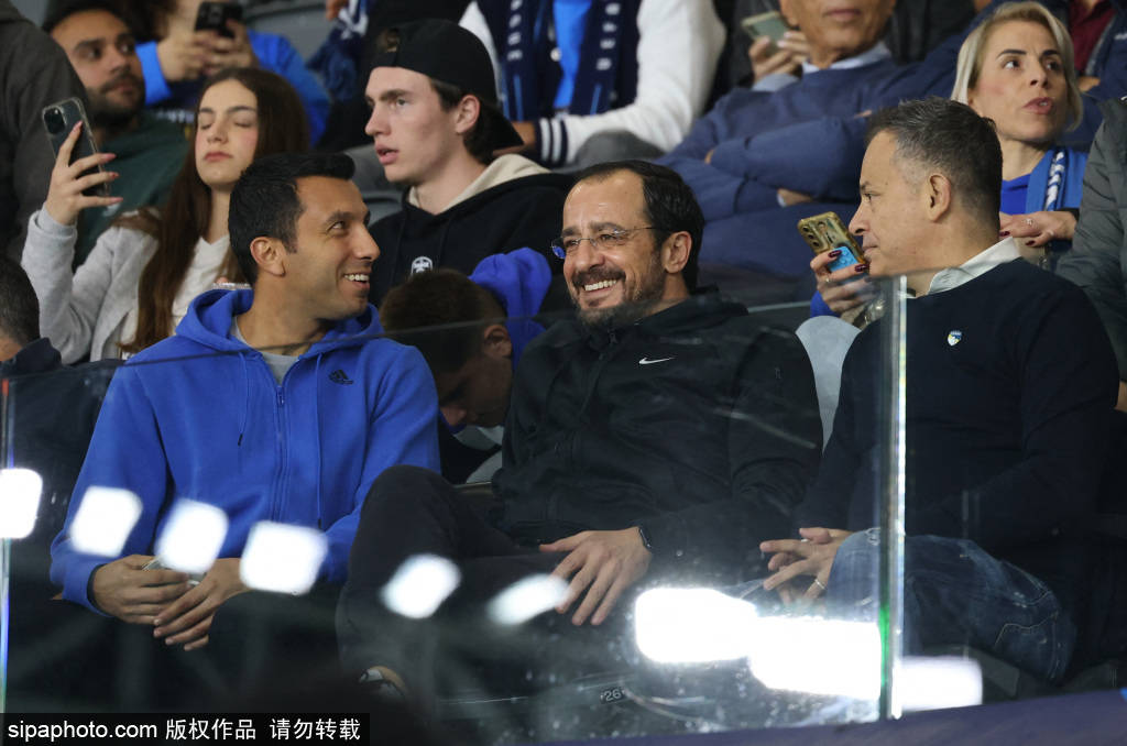 โมนาโกเผชิญวิกฤตแพ้สามนัดติดต่อกัน! การขาดหายไปของฟาติทำให้ป็อกบาไม่สามารถช่วยทีมได้ ขณะที่ความได้เปรียบด้านจำนวนผู้เล่นถูกปล่อยให้หลุดลอยในความพ่ายแพ้สุดช็อกต่อแบรสต์_แมตช์_ลียง