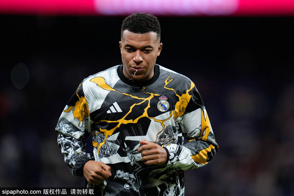 ไม่มีโอกาสได้เห็นการปะทะของ 'ดาวแฝดใหม่'! รายงานระบุว่า เอ็มบัปเป้ ได้รับบาดเจ็บ ทำให้เกิดความสงสัยว่าเขาจะสามารถลงเล่นในเกมกับแมนเชสเตอร์ ซิตี้ ได้หรือไม่