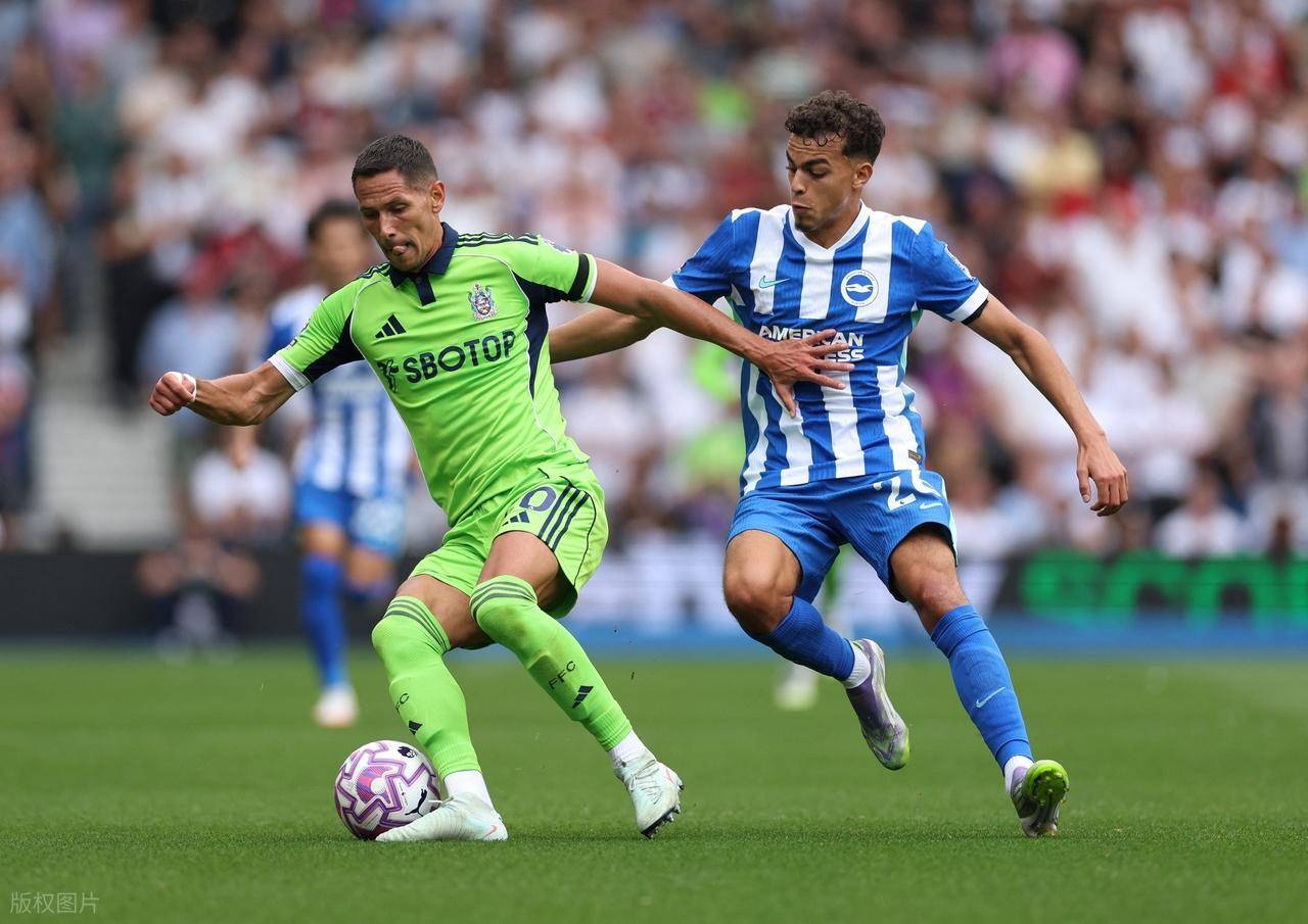 วันอาทิตย์ 012 พรีเมียร์ลีก: น็อตติงแฮม ฟอเรสต์ พบ ท็อตแน่ม ฮ็อทสเปอร์ – การต่อสู้เพื่อหนีตกชั้นพบกับทีมที่คาดเดาไม่ได้ ช่างเป็นบทละครที่น่าตื่นเต้น! _เยือน_ _แชมเปี้ยนส์ลีก_ _สลาเวีย ปราก_