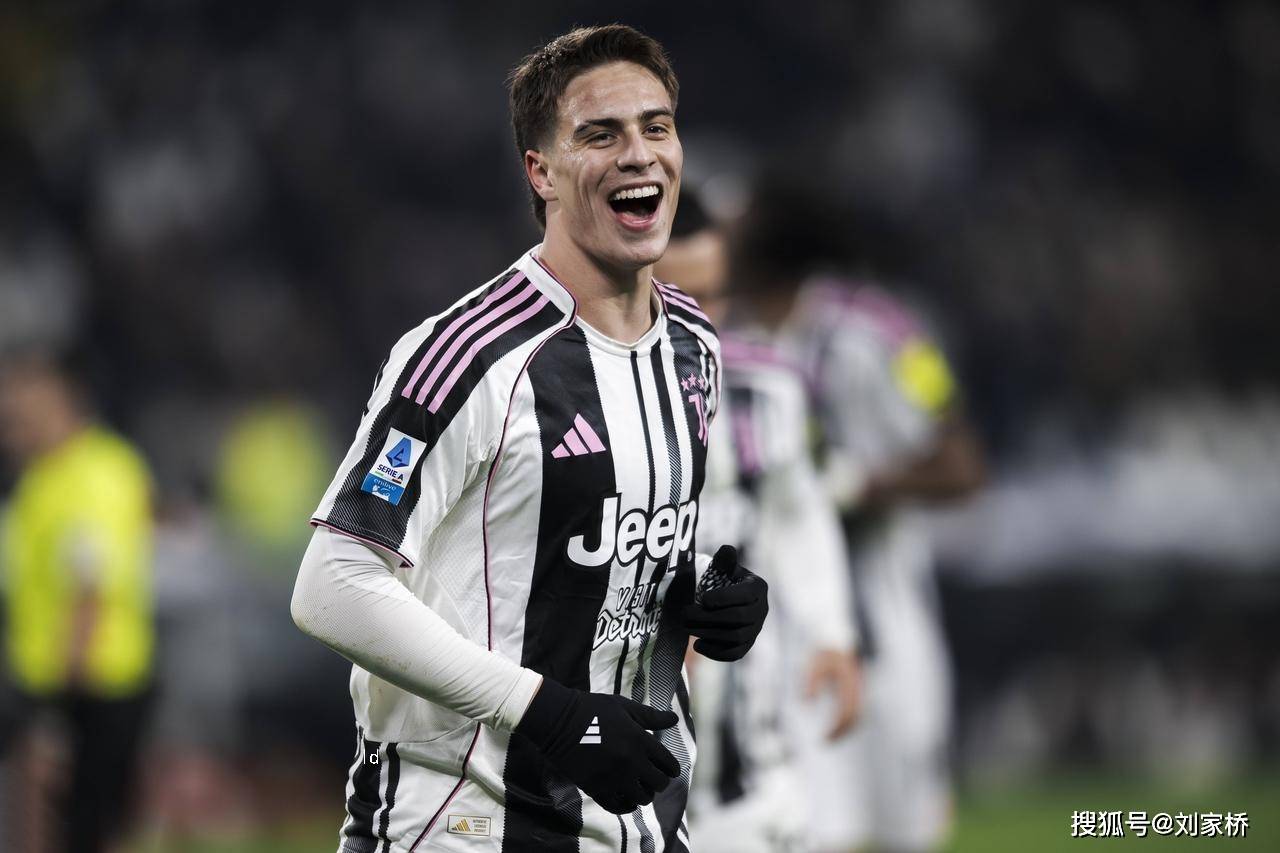 อิลดิซได้รับรางวัลนักเตะยอดเยี่ยมประจำเดือนพฤศจิกายนของยูเวนตุส ขณะที่ทีมเยาวชนยืดสถิติไร้ชัยชนะเป็นสี่นัด การต่อสัญญา เซเซน่า อาร์เซนอล