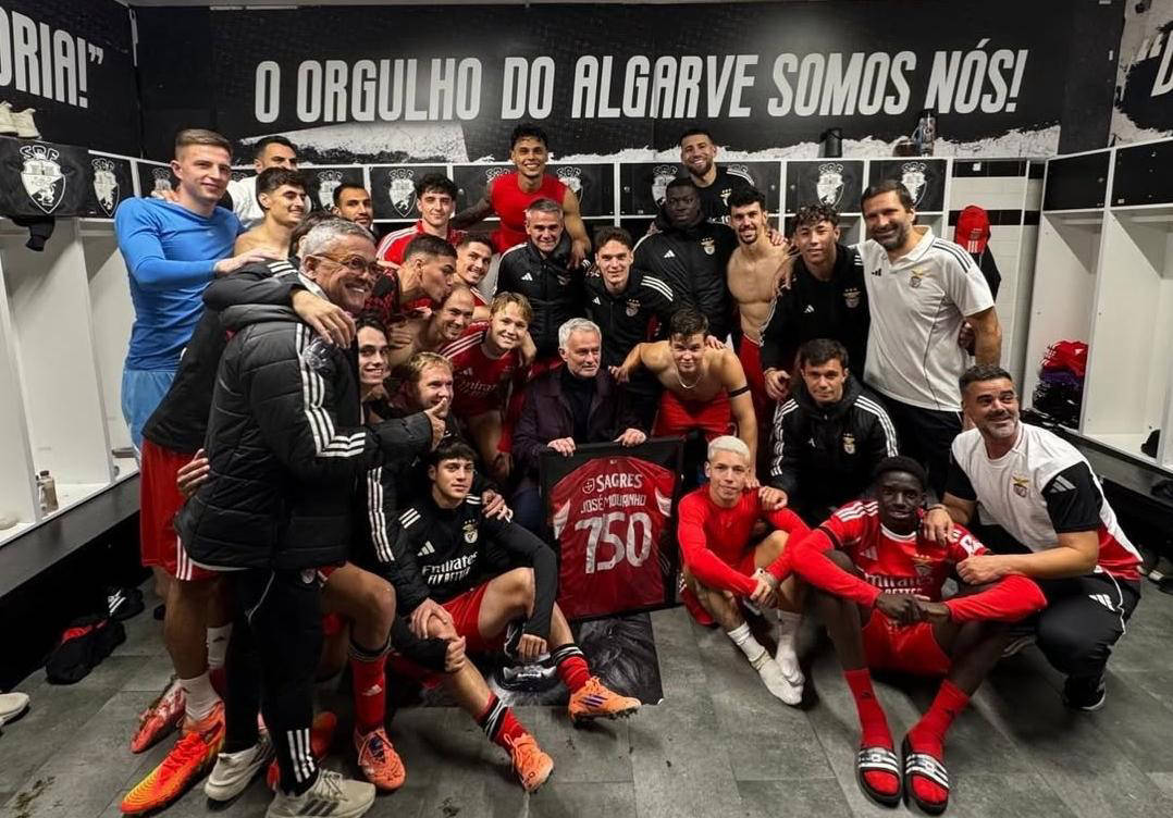 ชัยชนะ 2-0 แน่นอน! 'เดอะ สเปเชียล วัน' มูรินโญ่ นำเบนฟิก้าเข้าสู่รอบก่อนรองชนะเลิศอย่างน่าภาคภูมิใจ ความยอดเยี่ยมทางยุทธศาสตร์ฉายแสงอีกครั้ง_มูรินโญ่_แชมเปียนส์ลีก_อินเตอร์ มิลาน