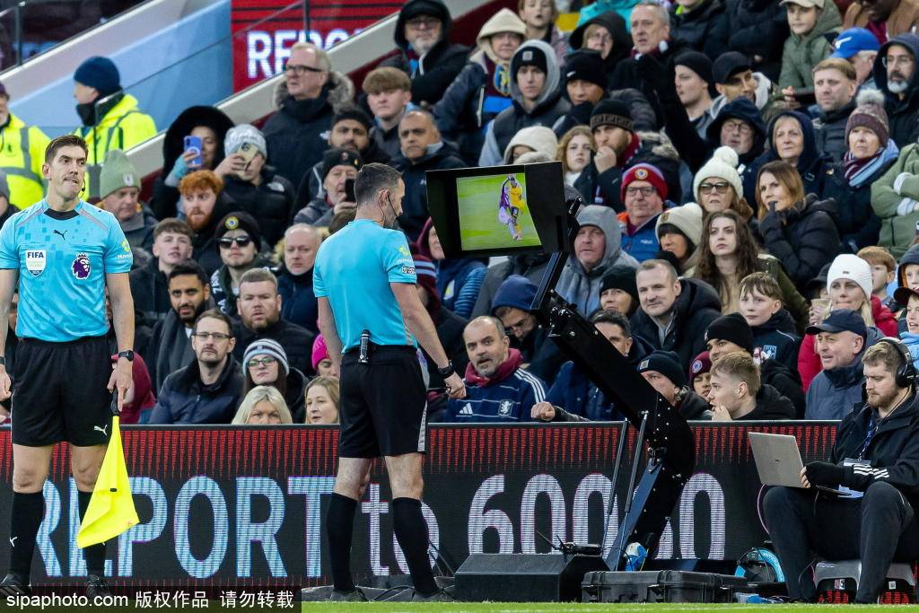 แอสตัน วิลล่า พบ แมนเชสเตอร์ ยูไนเต็ด: ห้าคำถามสำคัญที่อาจตัดสินผลการแข่งขัน | ผู้เล่น | อาร์เซนอล