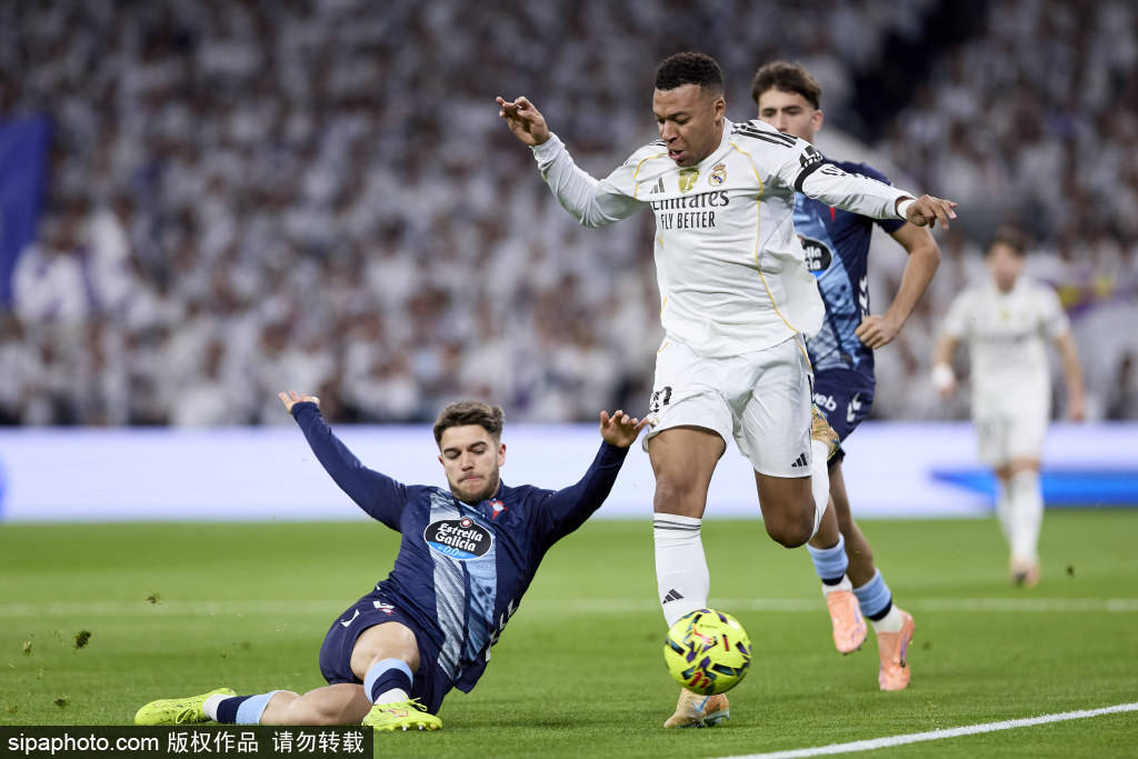 เรอัล มาดริด 2-1 เซบีย่า ครึ่งแรก: ข้อมูลเชิงลึกและการวิเคราะห์เชิงกลยุทธ์ – ใครคือกุญแจสู่ชัยชนะ?_การโจมตี_การแข่งขัน