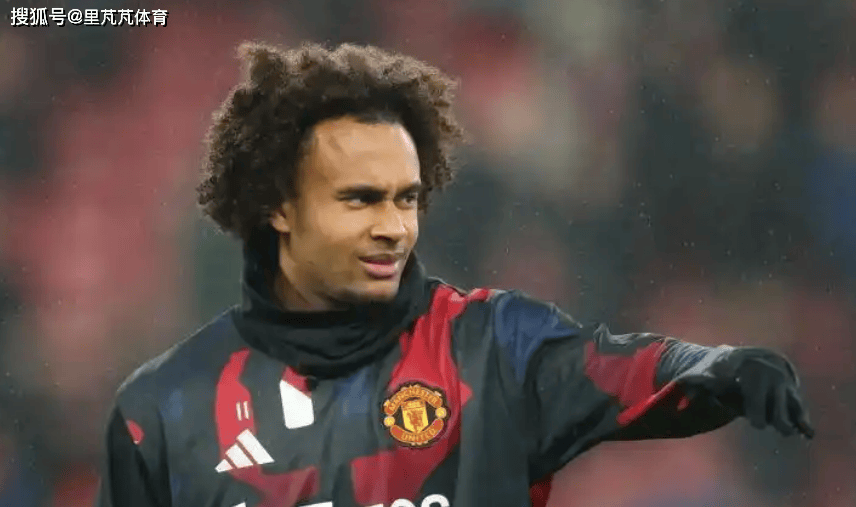 แมนเชสเตอร์ ยูไนเต็ด จะยอมรับหรือไม่? โรม่าต้องการปล่อยยืมตัว ซิร์คเซ่ เท่านั้น โดยนักเตะชาวดัตช์กระตือรือร้นที่จะออกจากโอลด์ แทรฟฟอร์ด_กัลโช่ เซเรีย อา_กัสเปรินี่_นาโปลี