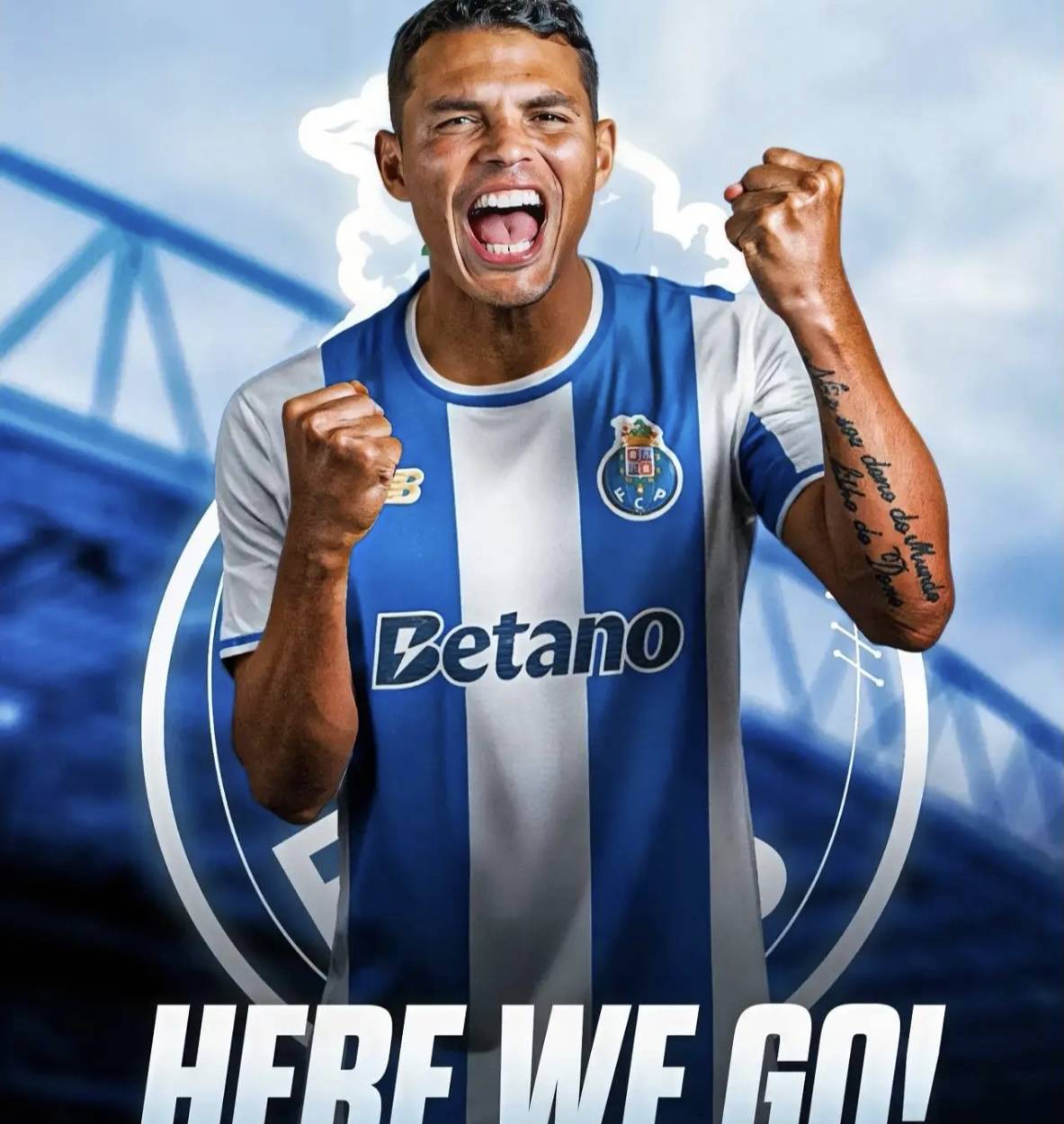 ตำนานกองหลัง ติอาโก้ ซิลวา วัย 41 ปี ได้ย้ายเข้าร่วมทีมปอร์โต้อย่างเป็นทางการแล้ว โดยกลับมาสู่สโมสรฟุตบอลยุโรปที่เริ่มต้นอาชีพของเขาอีกครั้งหลังจากห่างหายไปนาน 20 ปี