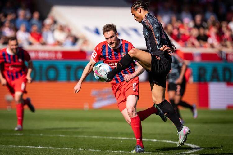 ไฮเดนไฮม์เปิดบ้านรับบาเยิร์น มิวนิค ขณะที่ทีมที่กำลังเผชิญความเสี่ยงต่อการตกชั้นต้องเผชิญหน้ากับจ่าฝูงของลีก ทีมที่มีผู้เล่นขาดแคลนจะสามารถสร้างความประหลาดใจได้หรือไม่? บุนเดสลีกา การแข่งขันเกมรุก