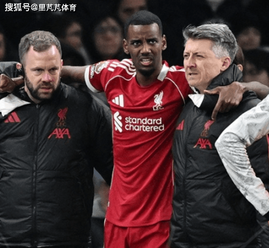 145 ล้านปอนด์สูญเปล่า? นักเตะใหม่ของลิเวอร์พูลกระดูกน่องหัก ต้องพักยาวหลายเดือน – ผลกระทบครั้งใหญ่สำหรับ Slott_Isaac_ในฤดูกาลนี้_อาร์เซนอล