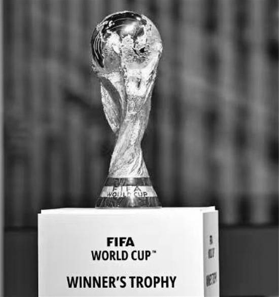 การแข่งขันฟุตบอลทองคำเต็มไปด้วยการแข่งขันที่ดุเดือดเนื่องจากการขยายตัวของฟุตบอลโลกกระตุ้นการไล่ล่าตำแหน่งแชมป์_ลาเม_แชมเปียนส์ลีก_อินเตอร์ มิลาน