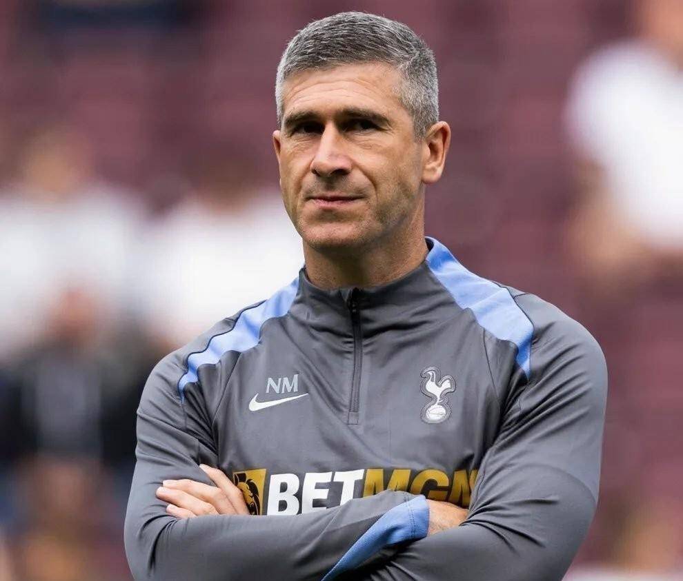 ผู้จัดการทีมคนใหม่ของกัวอันได้รับการยืนยันแล้ว! โค้ชหนุ่มวัย 44 ปีที่เชื่อมโยงกับท็อตแน่ม ฮ็อตสเปอร์ รับตำแหน่งด้วยเงินเดือน 300,000 ปอนด์ - เขาจะสามารถประสบความสำเร็จเทียบเท่ามัสคัตได้หรือไม่? _นิค มอนต์โกเมอรี่_1_เอเอฟซี แชมเปียนส์ลีก